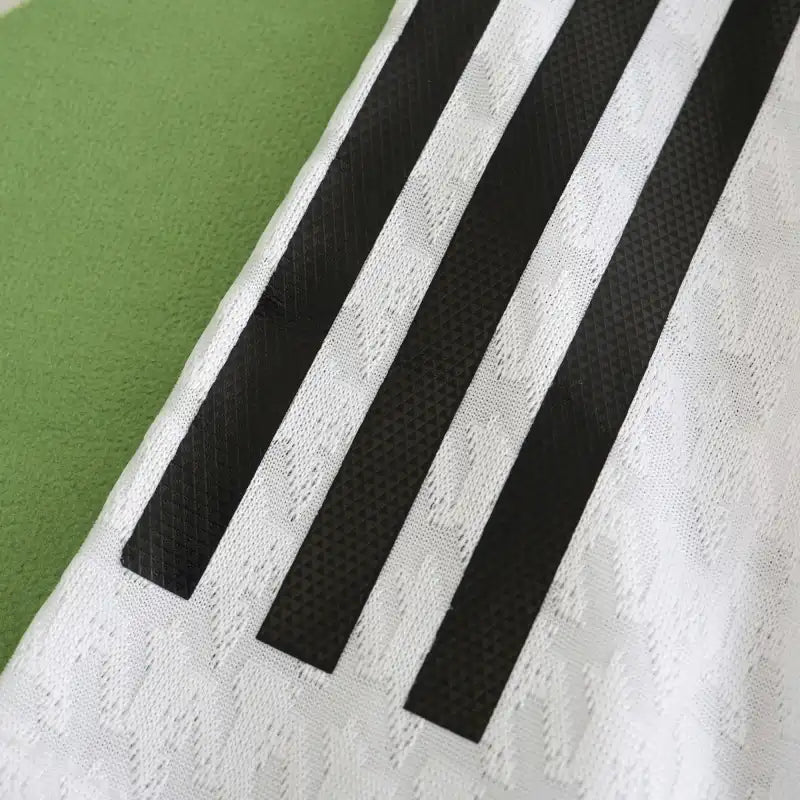 2425 season Real Madrid home Long sleeved Player version