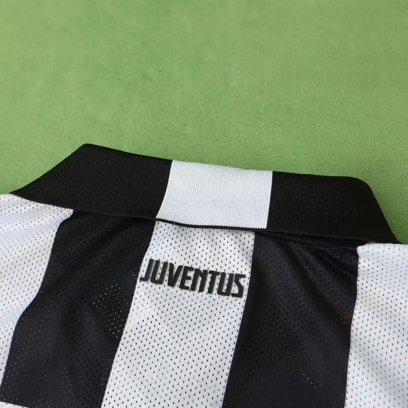 1415 Juventus Football Club home retro Fan version