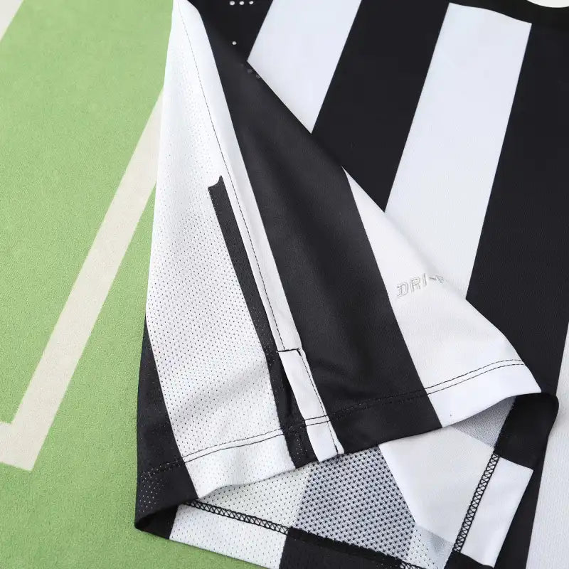 1415 Juventus Football Club home retro Fan version
